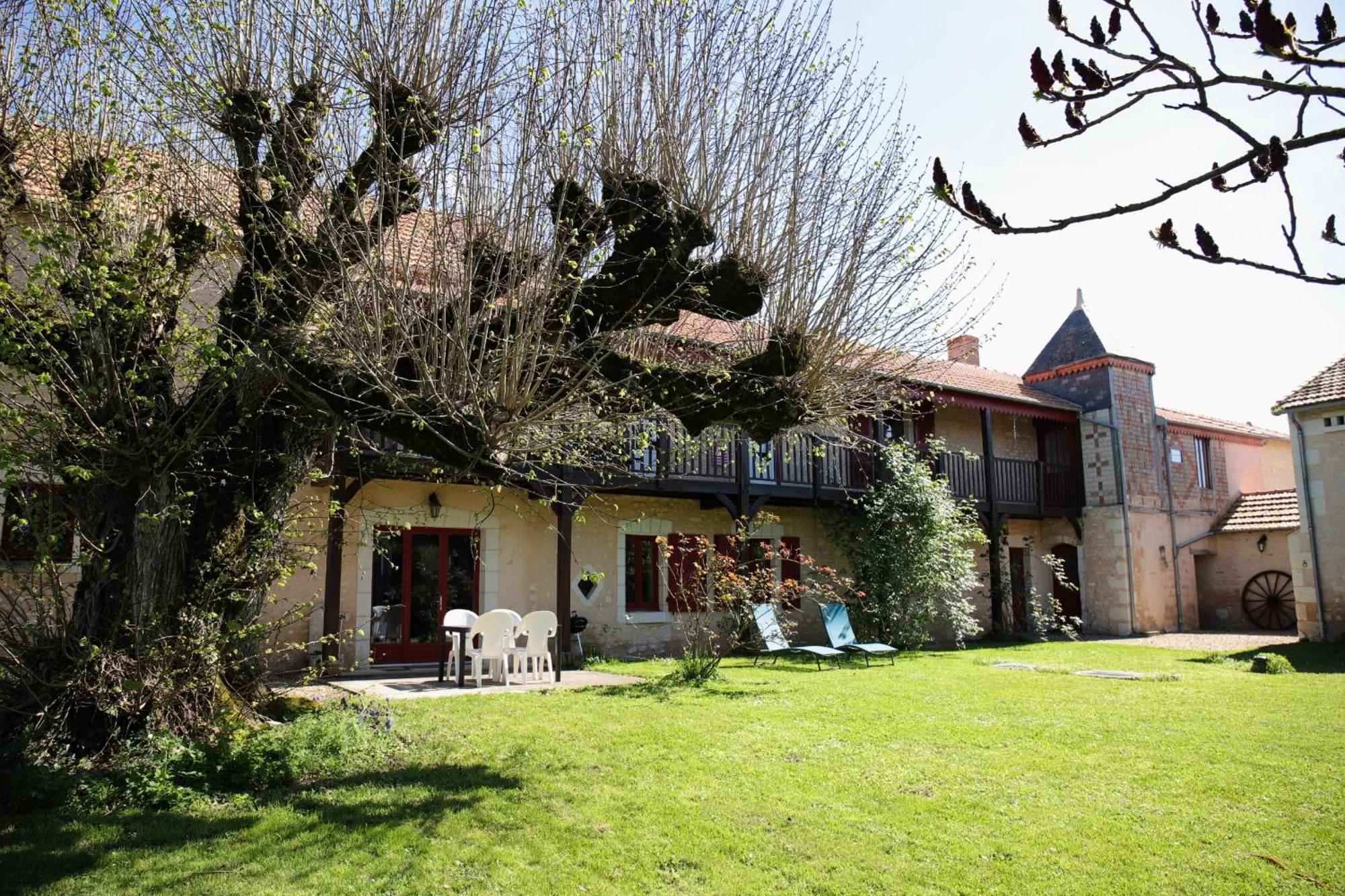 Au Repos Des Elfes Villa Braye-sous-Faye Eksteriør bilde